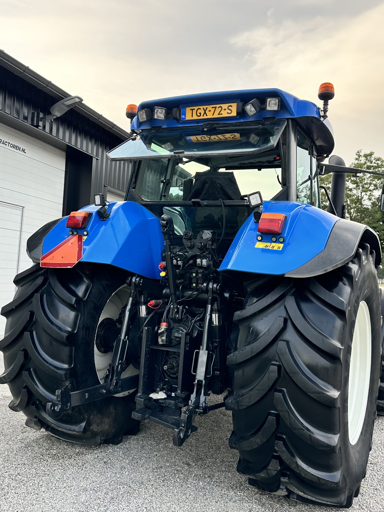 New Holland Tvt 190