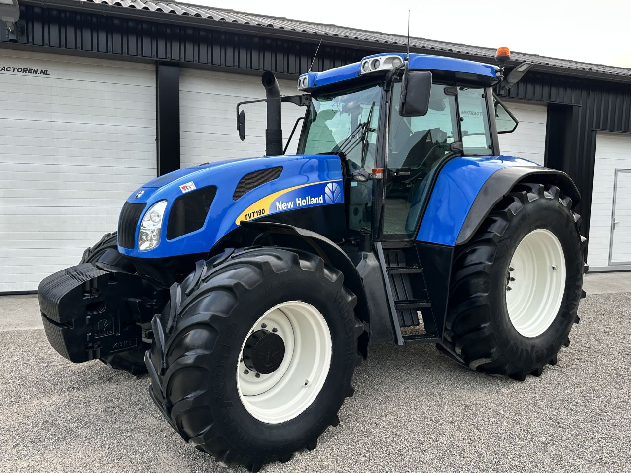 New Holland Tvt 190