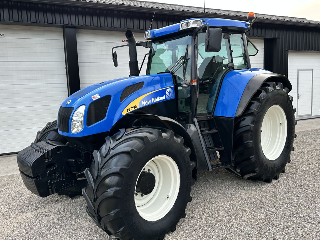 New Holland Tvt 190