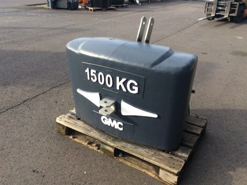 1500 kg