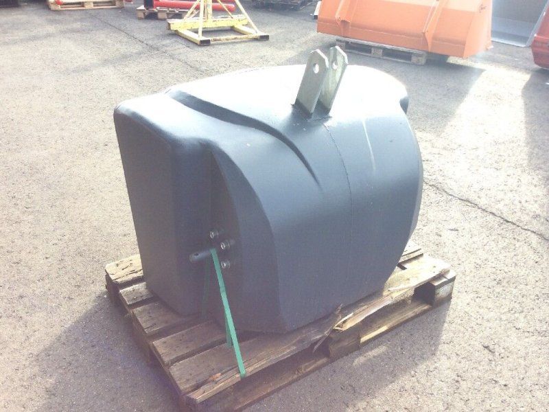 1500 kg