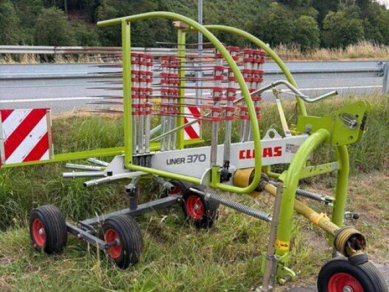 Claas LINER 370