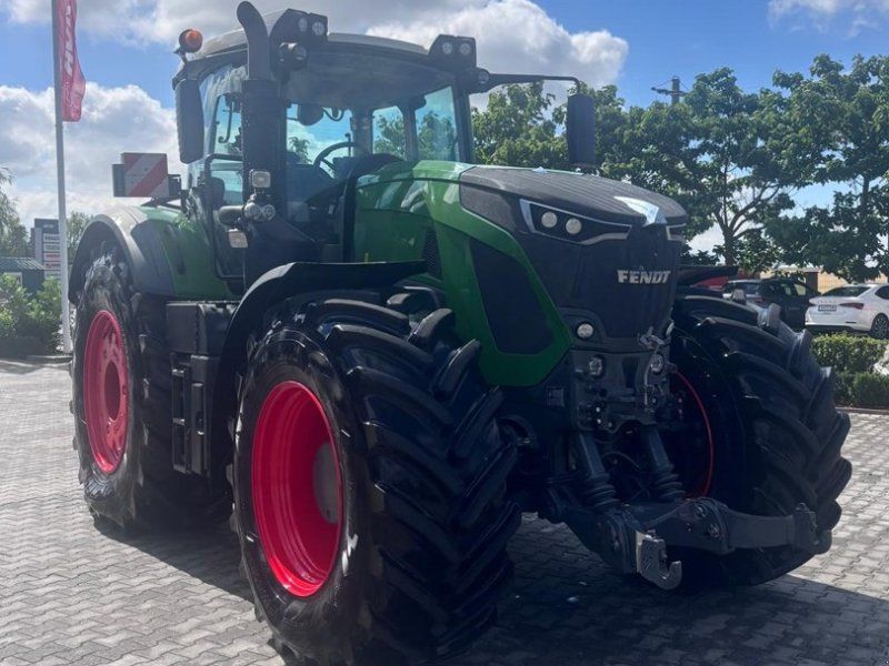 Fendt 942 Vario Gen7 Profi+