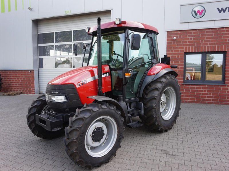 Case IH JX 70