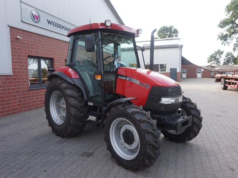 Case IH JX 70
