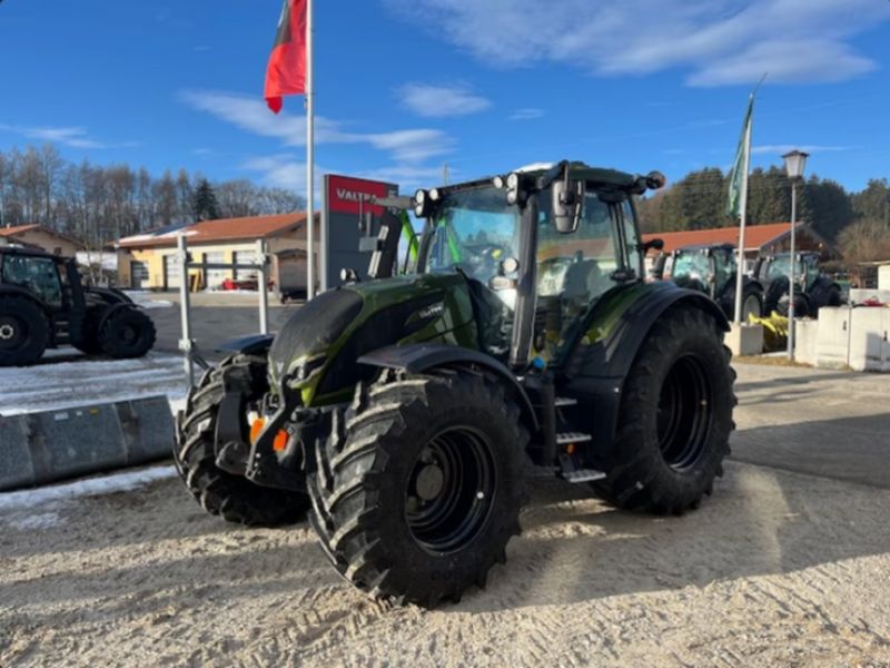 Valtra N175 D