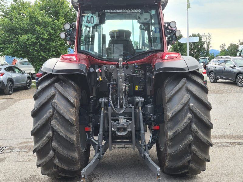 Valtra G135 Active