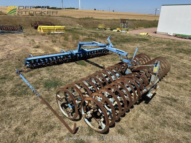 Lemken Doppel-Ringpacker mit Krümel