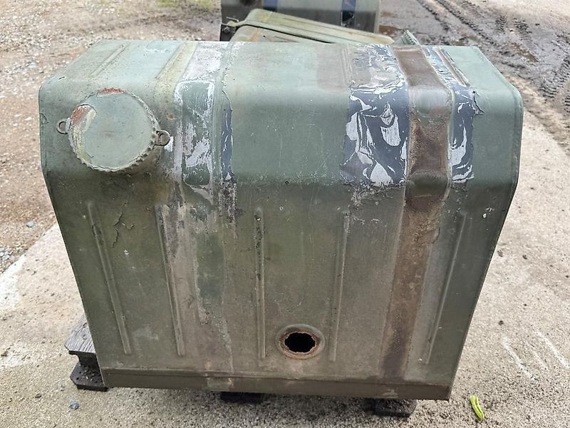 Tank  Original U1300L Tank 435 470 1501 21