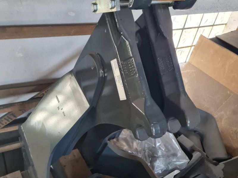 Stoll Anbaukonsole für SAME Explorer 95, Deutz-Fahr Agrlus 95