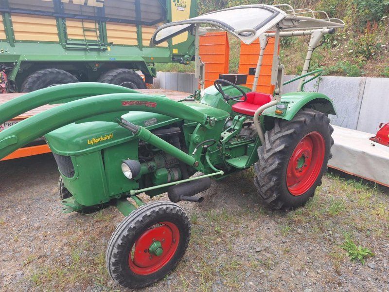 Deutz-Fahr D 40