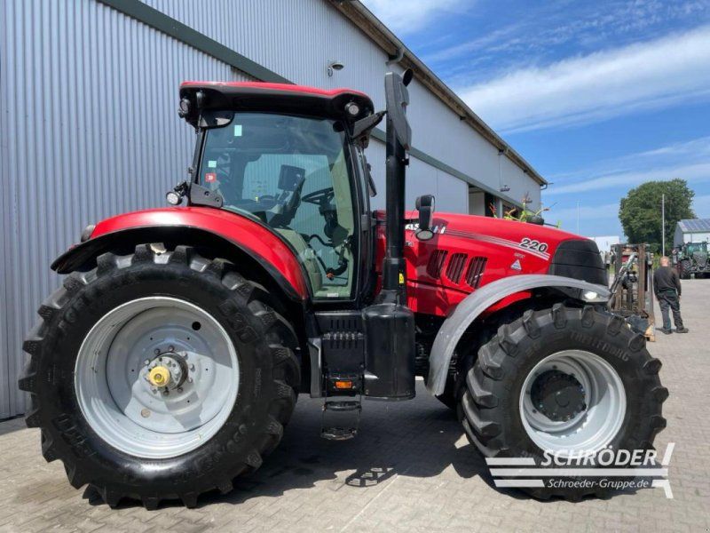 Case IH PUMA 220 CVX