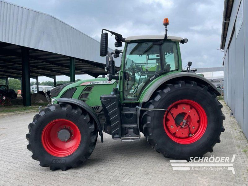 Fendt 718 VARIO SCR PROFI