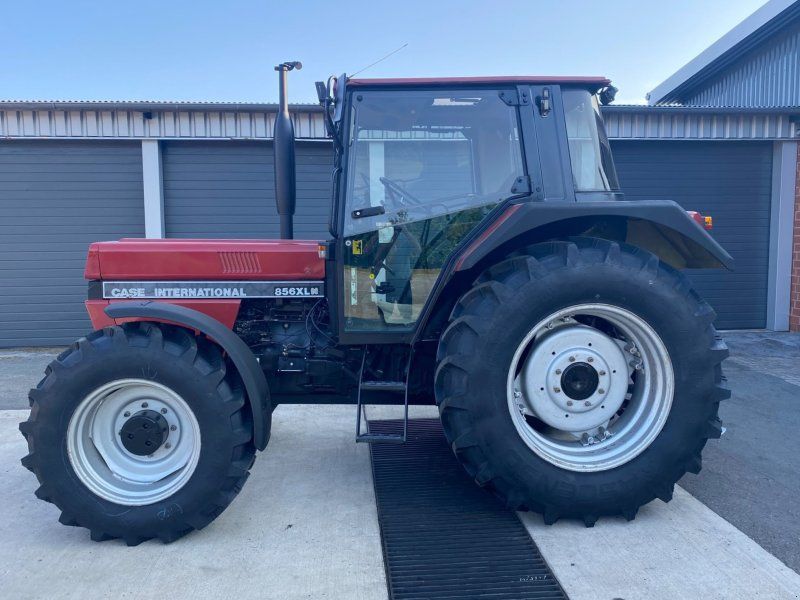 Case IH 856 XLN 40 km/h