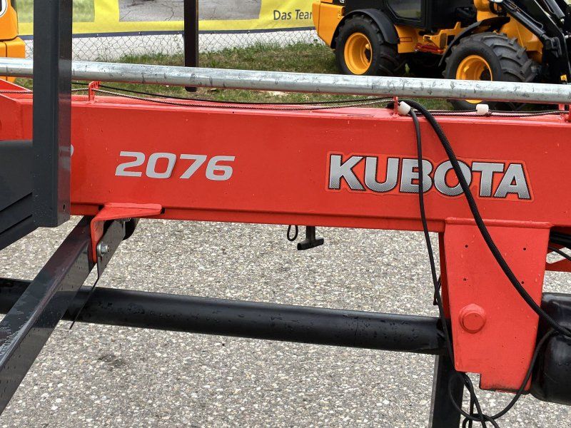 Kubota RA 2076