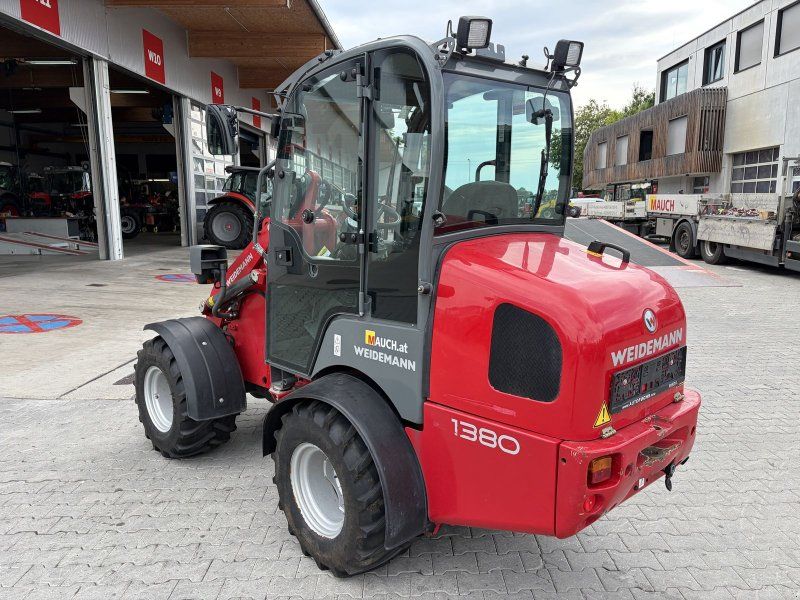 Weidemann 1380 mit Kabine 30km/h