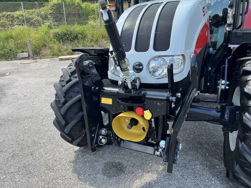 Steyr 4075 Kompakt S (Stage V)