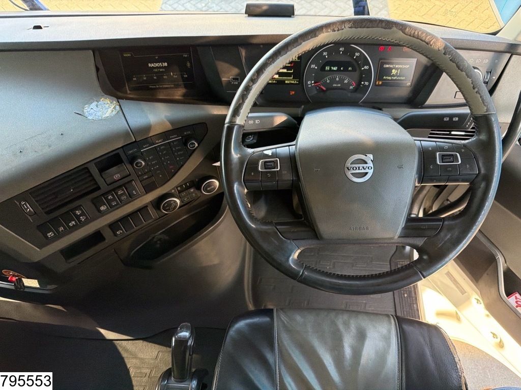 Volvo FH 500 6x2, EURO 6, PTO, RHD