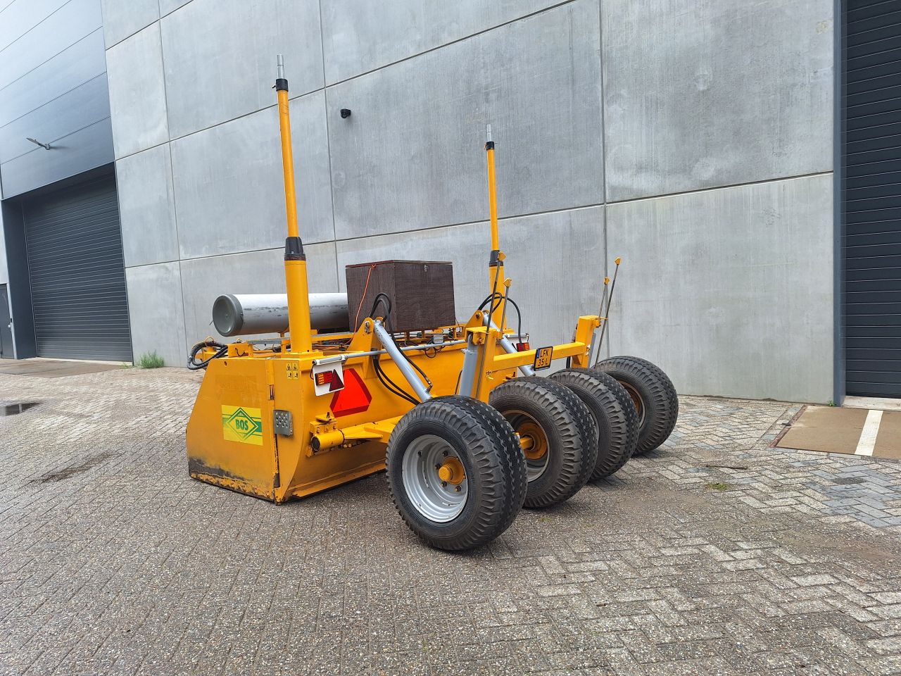 Bos KB 2650 met Kieboom Machine Control