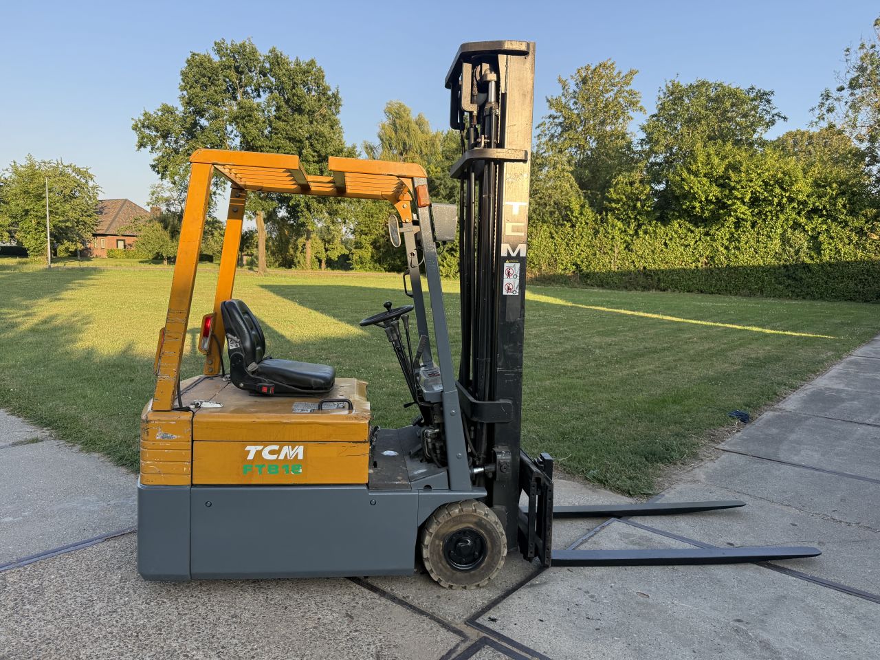 TCM 1800KG elektrische 3-delig 600cm freelift Sideshift