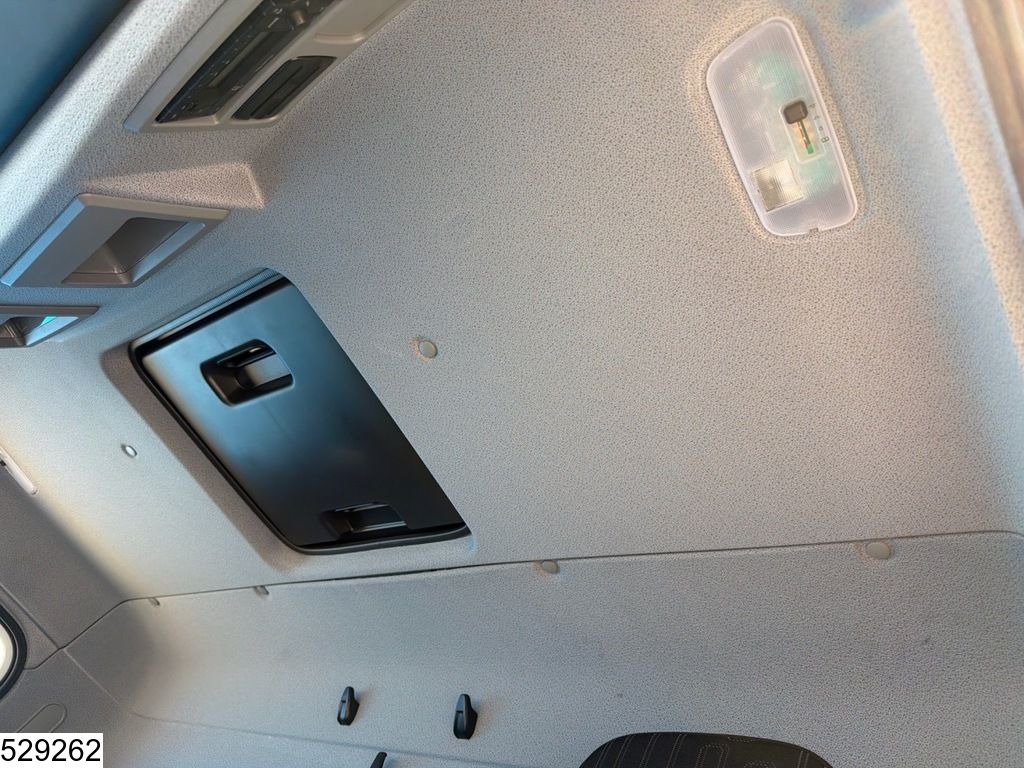 Mercedes Atego 818