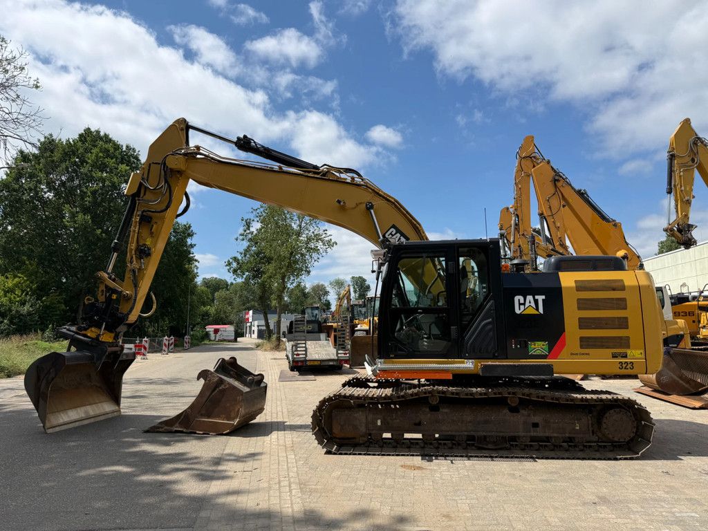 Caterpillar 323E 3D Leica gps Engcon Full option