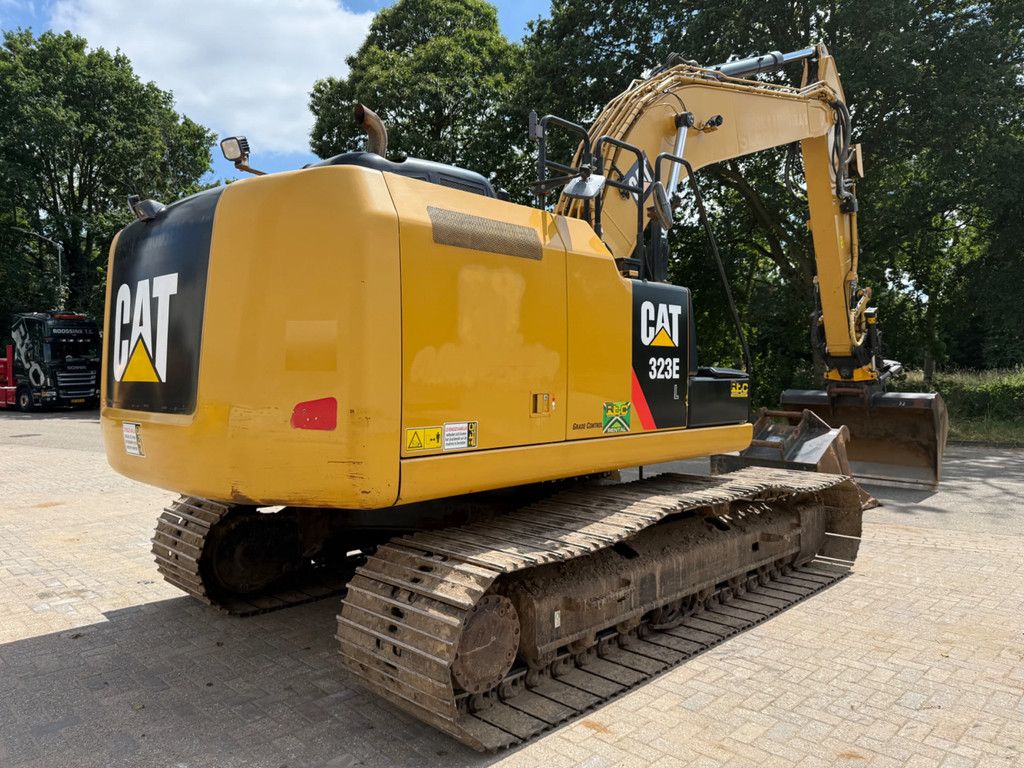 Caterpillar 323E 3D Leica gps Engcon Full option