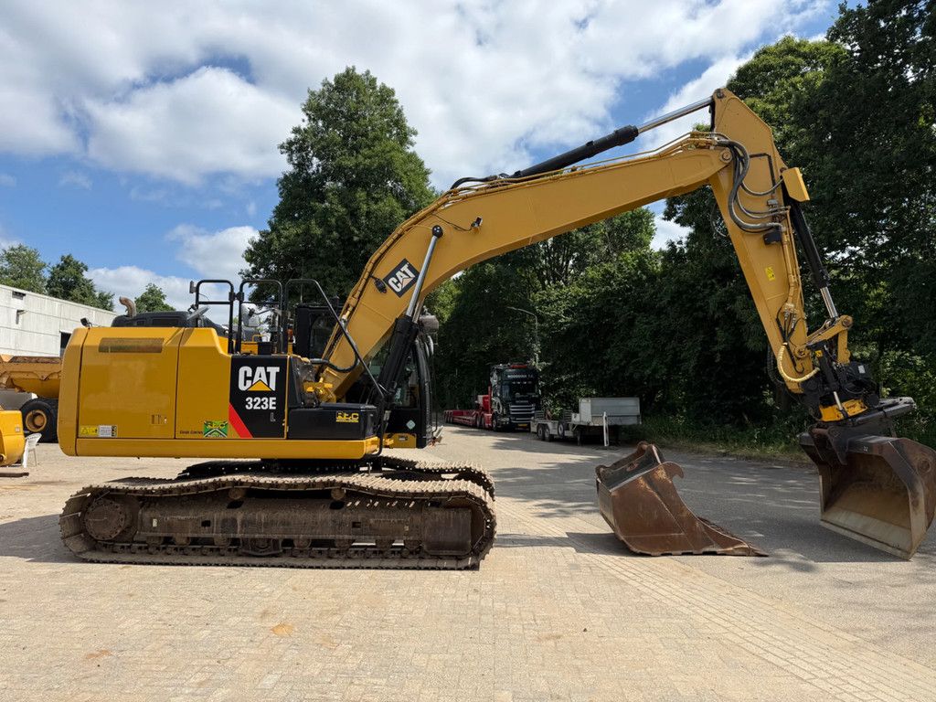 Caterpillar 323E 3D Leica gps Engcon Full option
