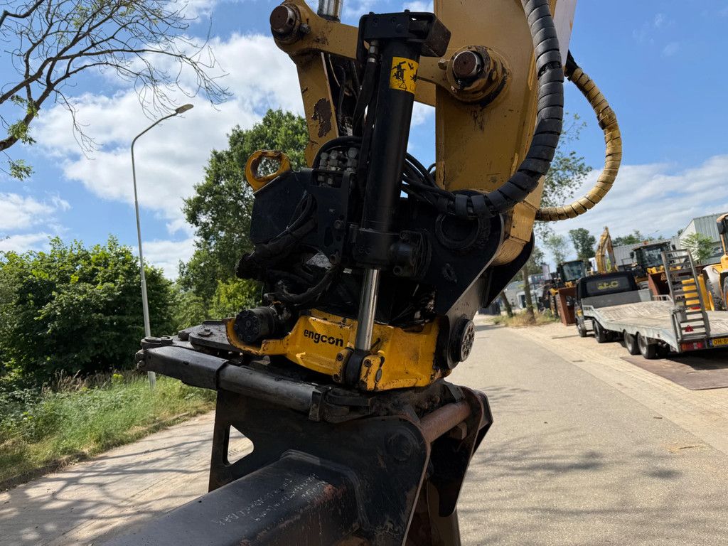 Caterpillar 323E 3D Leica gps Engcon Full option