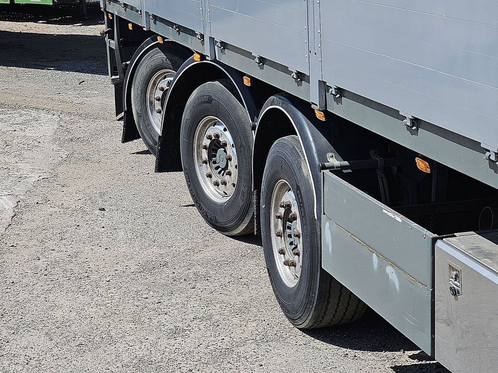 KWB P-393-STI-R-1 hiab 130 r