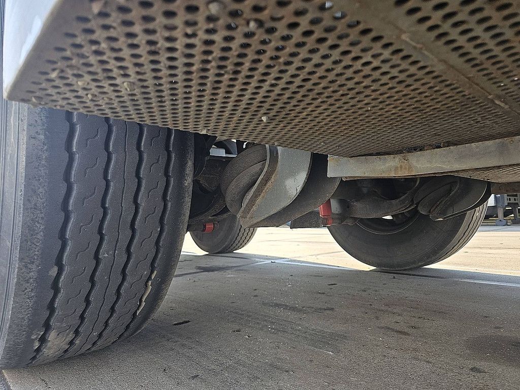 KWB P-393-STI-R-1 hiab 130 r