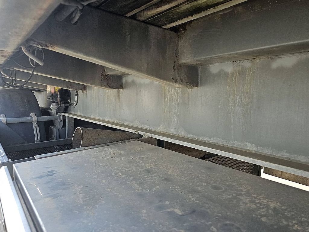 KWB P-393-STI-R-1 hiab 130 r
