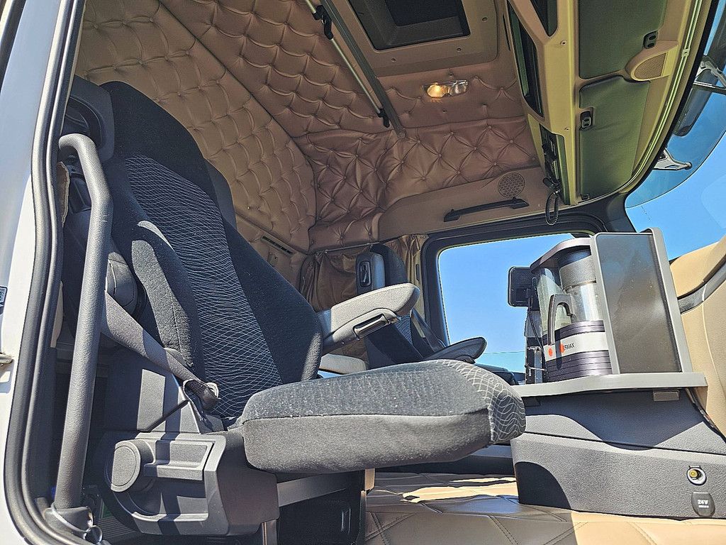 MERCEDES-BENZ ACTROS 2540 6x2
