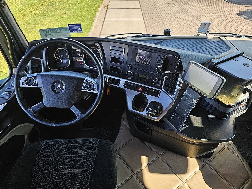 MERCEDES-BENZ ACTROS 2540 6x2