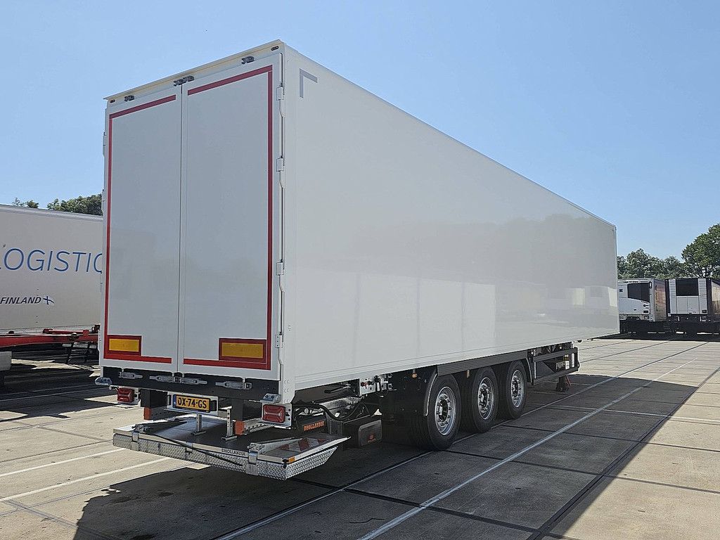 SYSTEM TRAILERS HEAVY DUTY PLYWOOD taillift 2x liftaxle