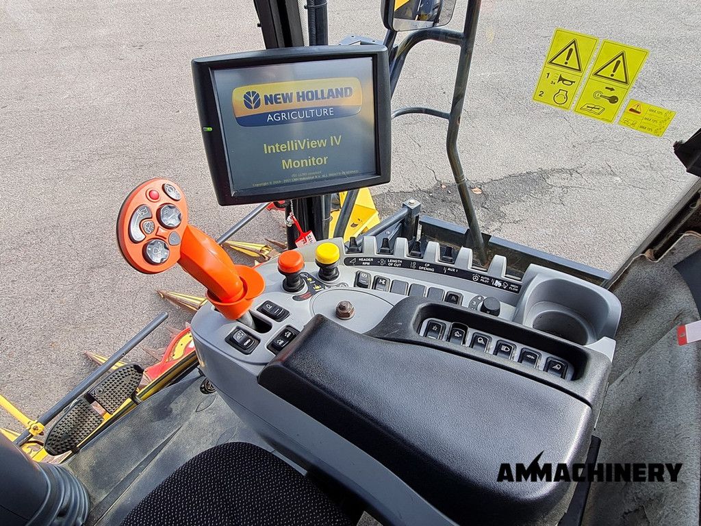 New Holland FR9050