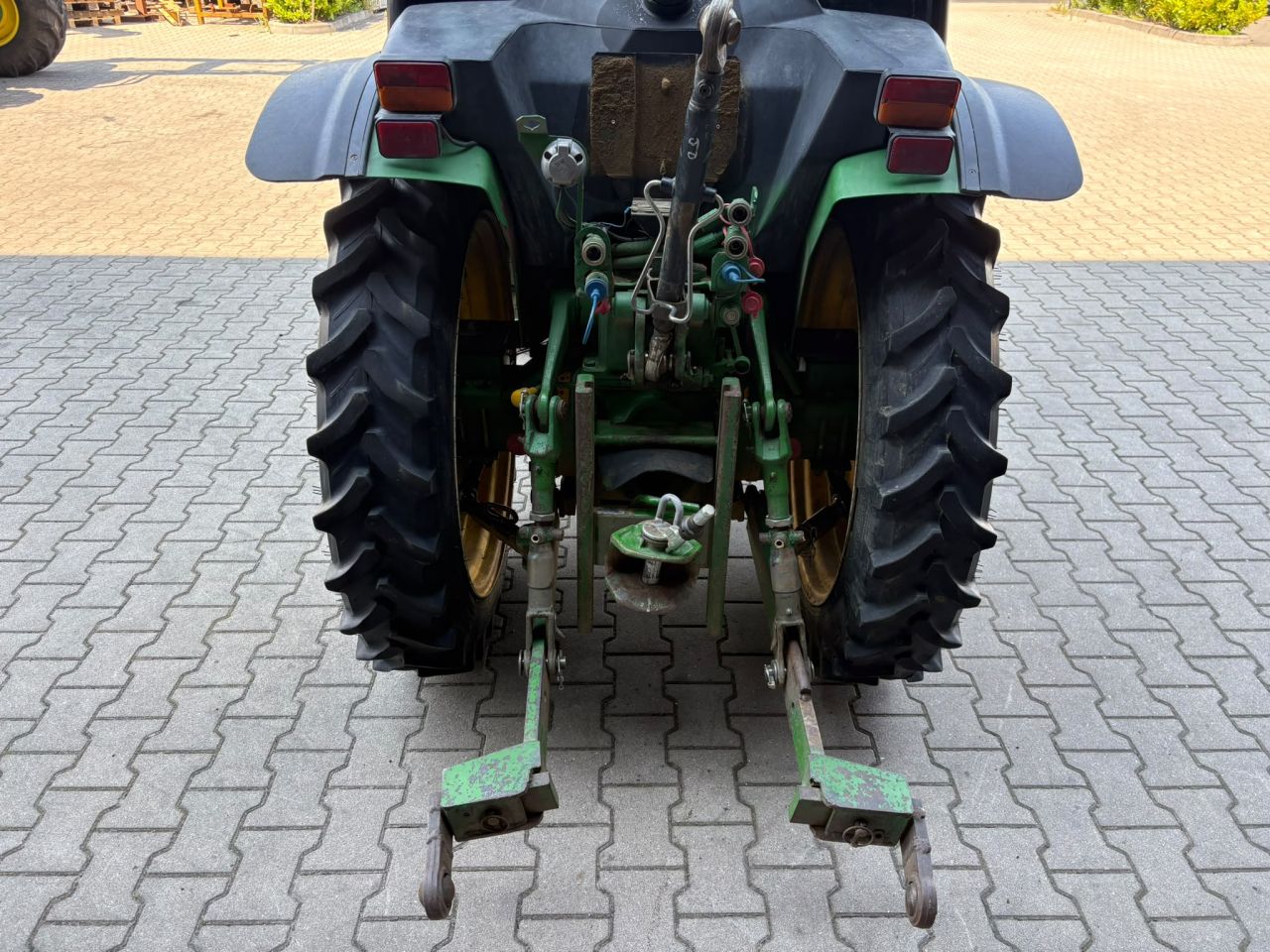 John Deere 5300N