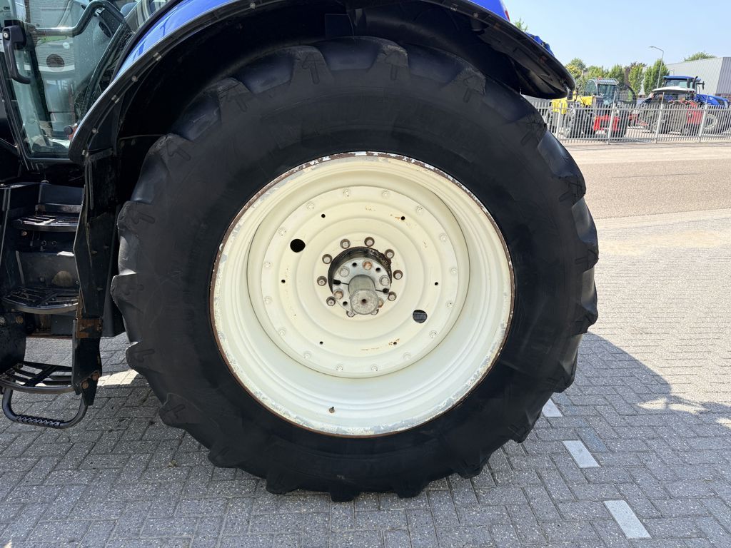 New Holland T7.270 Auto Command