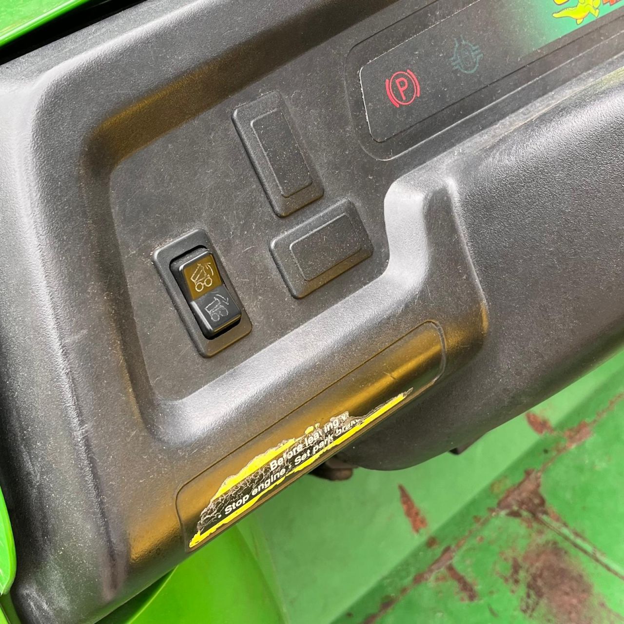 John Deere Gator 4x2 met Landbouwkenteken in originele staat!