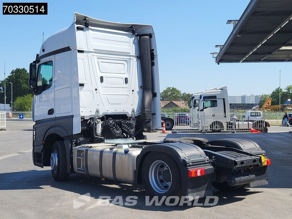 Mercedes Actros 1851 4X2 BigSpace 2xTanks