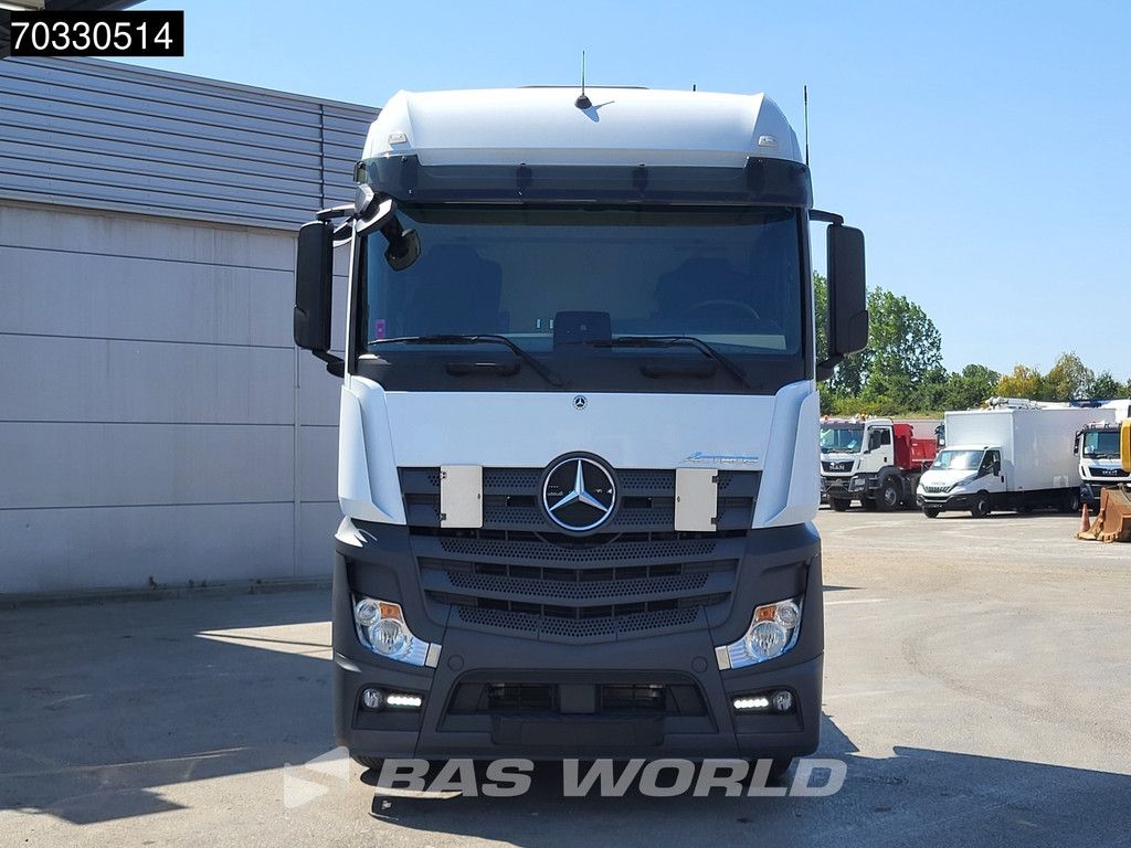Mercedes Actros 1851 4X2 BigSpace 2xTanks