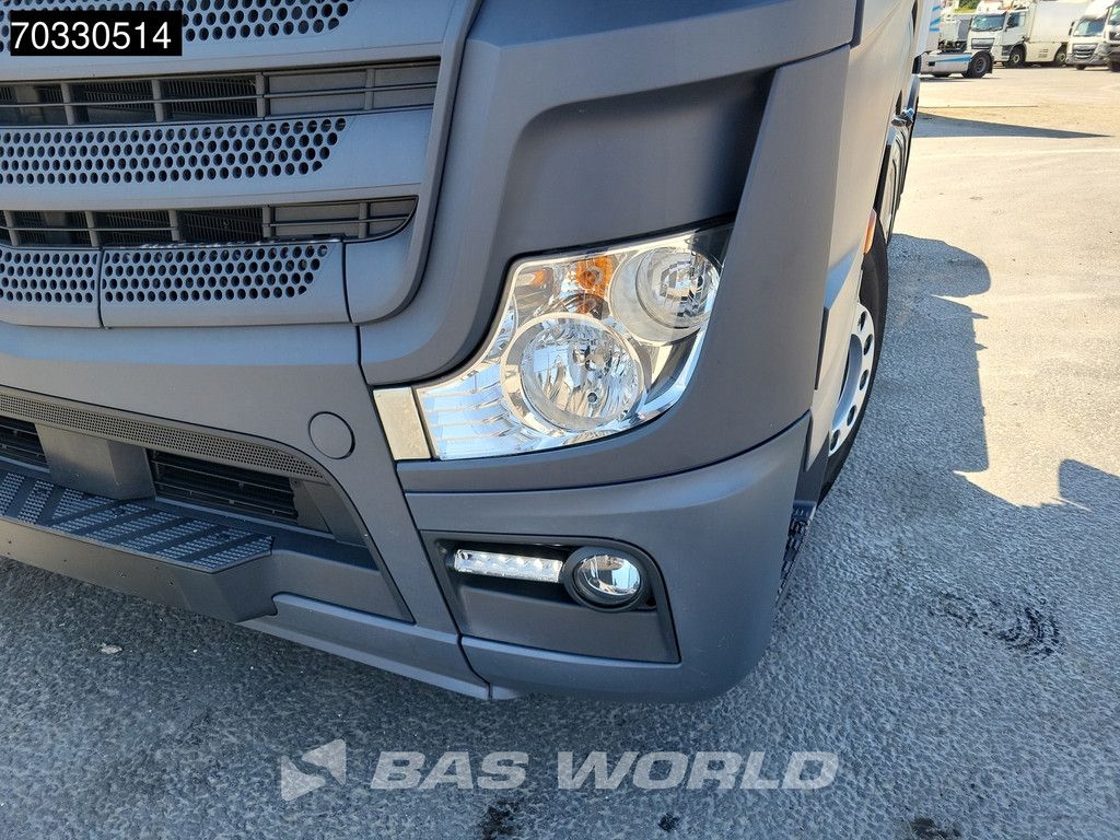 Mercedes Actros 1851 4X2 BigSpace 2xTanks