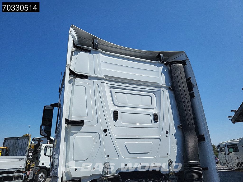 Mercedes Actros 1851 4X2 BigSpace 2xTanks