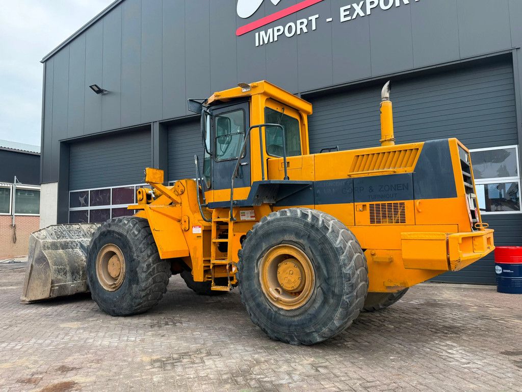 Komatsu WA450-1