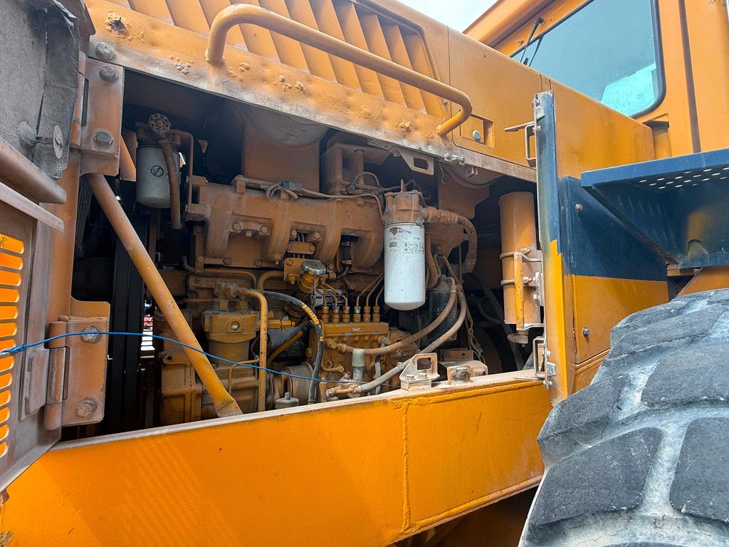 Komatsu WA450-1