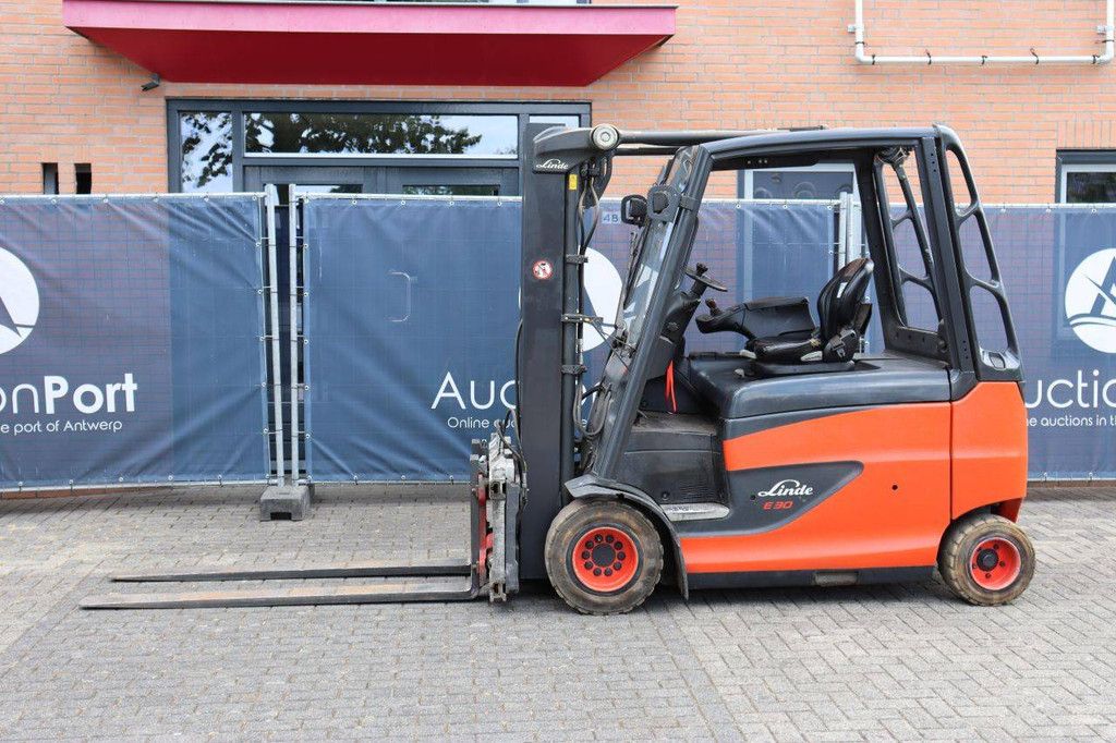 Heftruck Linde E30HL-01/600 Elektrisch 3000kg 2015