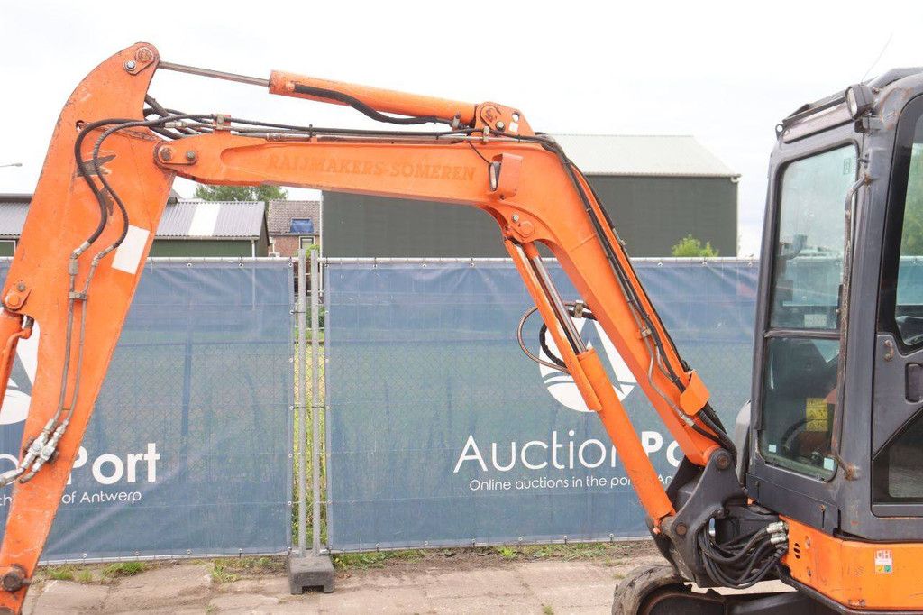 Rupsgraafmachine Hitachi ZX35U-2 CLR Diesel 22.3kW 2008