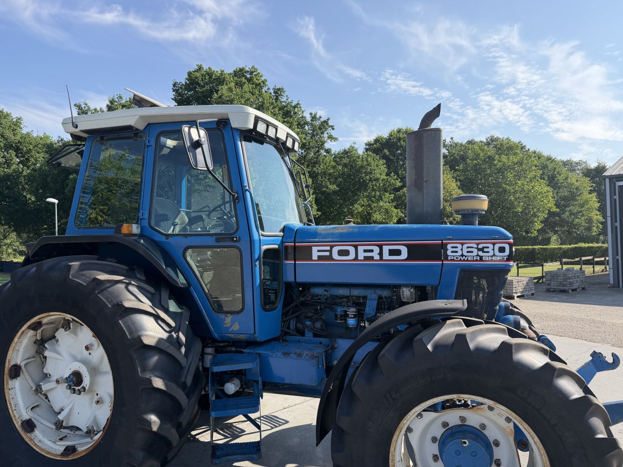 Ford 8630 powershift!