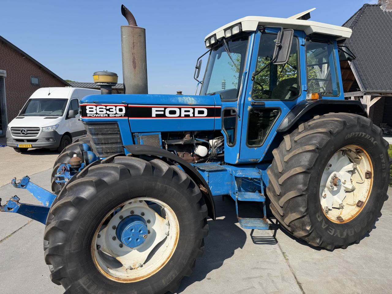 Ford 8630 powershift!