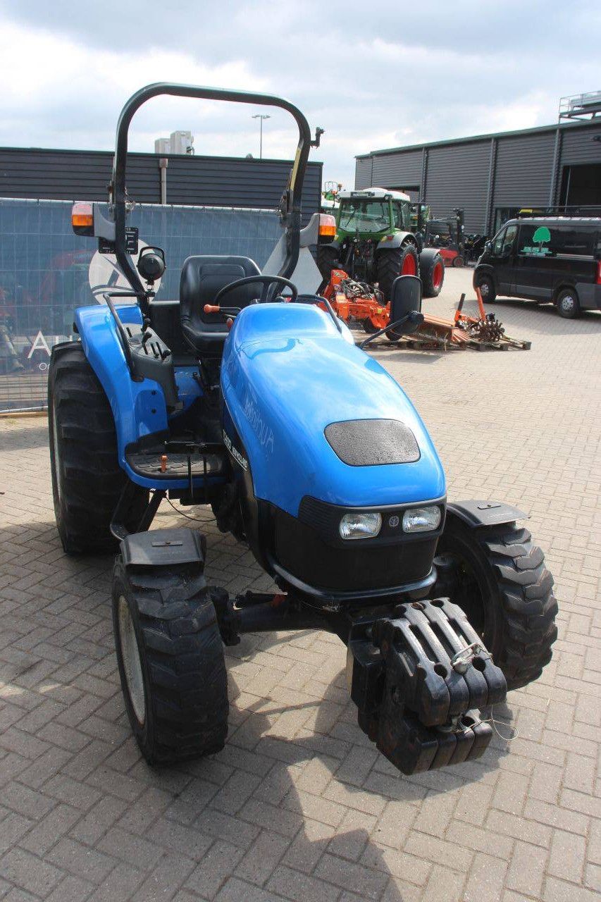 Compact tractor New Holland TC40D Diesel 40hp